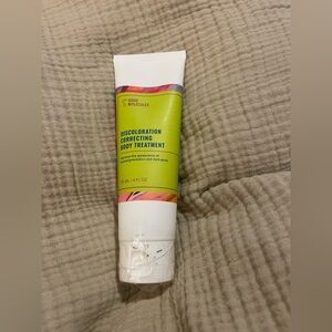 Good Molecules Discoloration Correcting Body Treatment